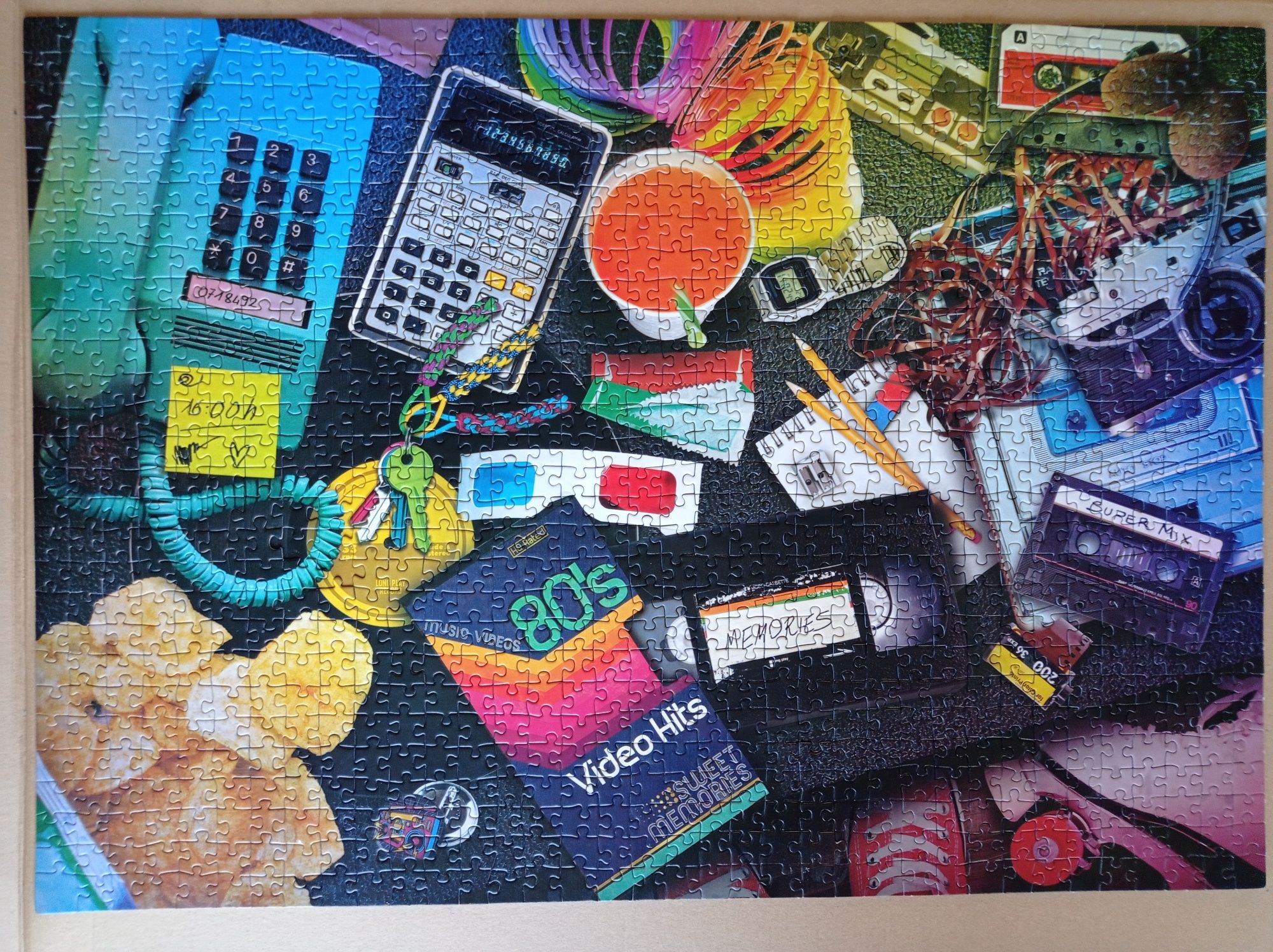 Puzzle Clementoni 1000, Nostalgia - lata 80-te, kompletne