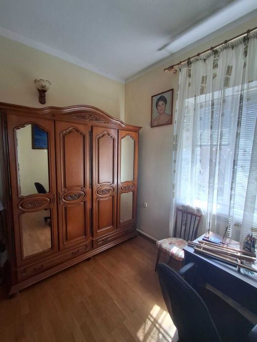 (13) Продам добротний, просторий будинок в Сухому Лимані