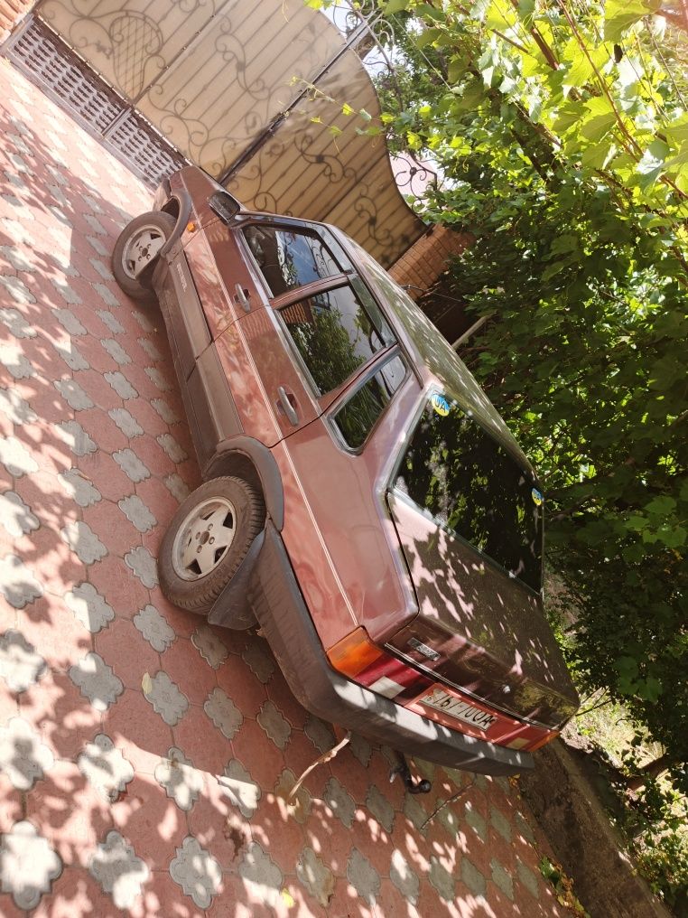 Продам ВАЗ 21099 в хороше состояние