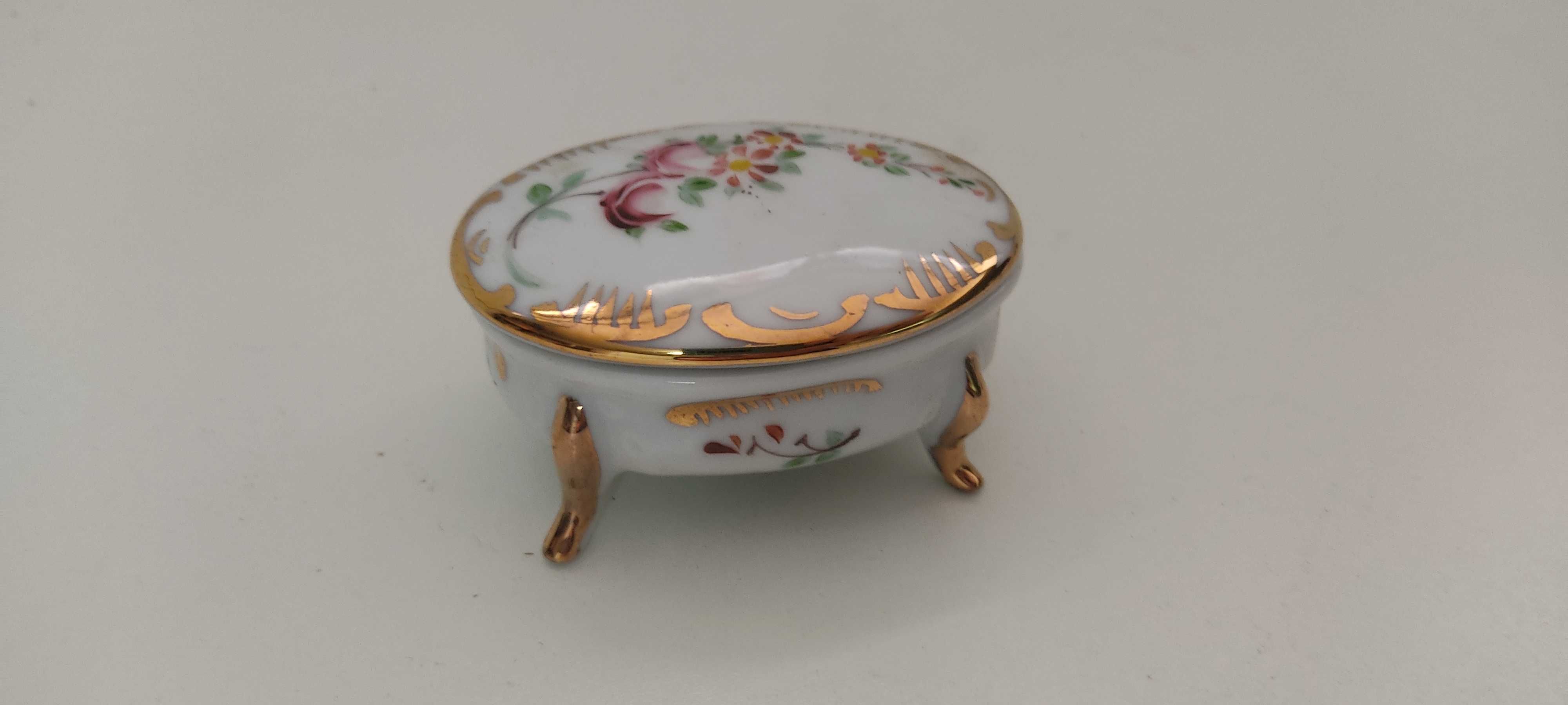 Guarda joias em porcelana pintada á mão