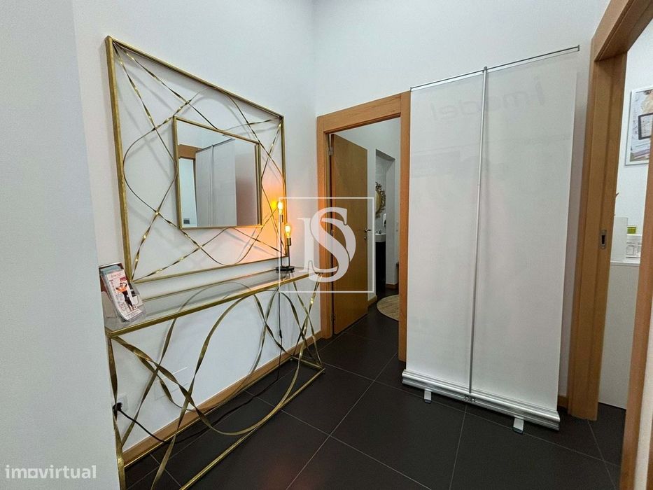 Loja para arrendar em Abelheira