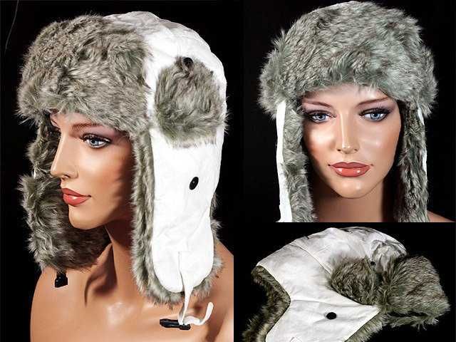 Czapka Uszatka Welurowa Biała