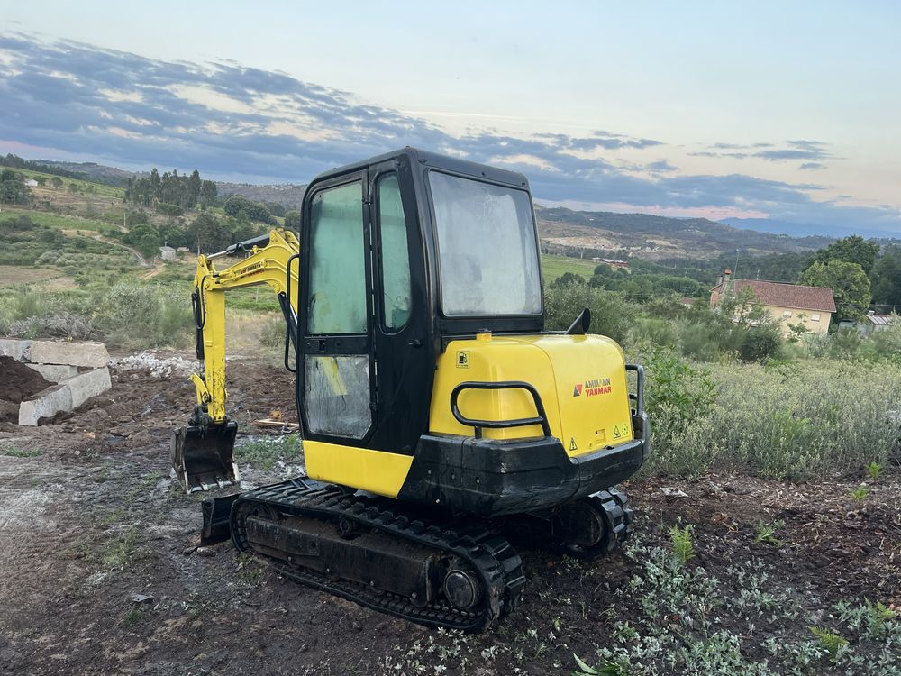 Mini giratoria 3.5T