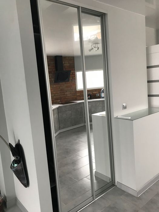 Квартира біля озера з круговою терасою та власною парковкою