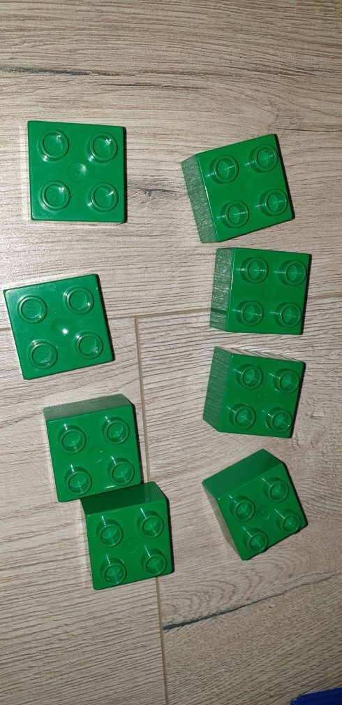 Klocki lego duplo 2x2 zielone ciemne 8szt