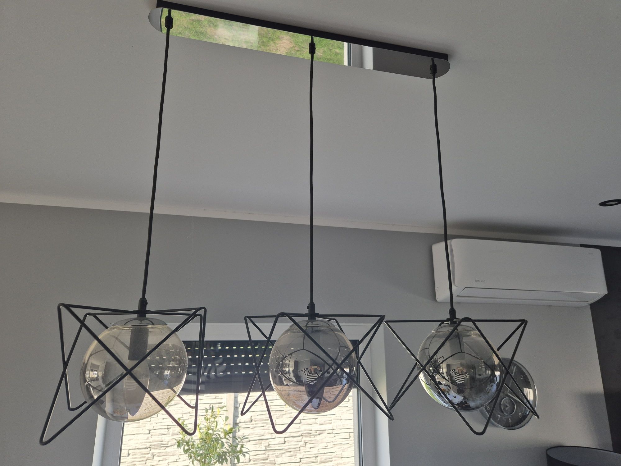 Nowoczesna lampa