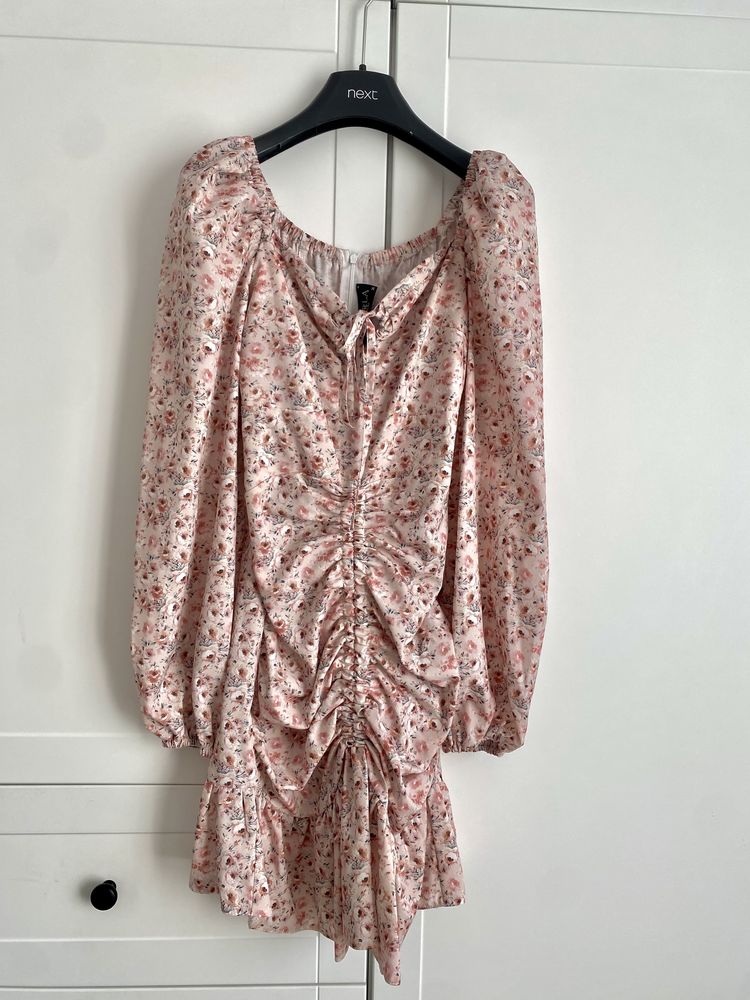 Sukienka mini floral S Hollywood Dream nowa z metka