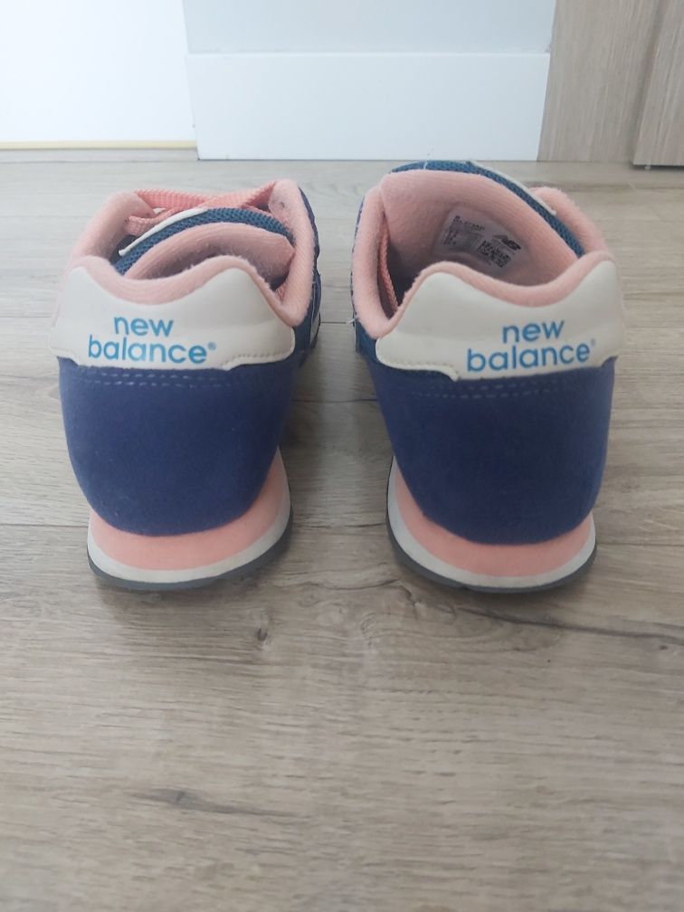 Buty New Balance model 373 r.36