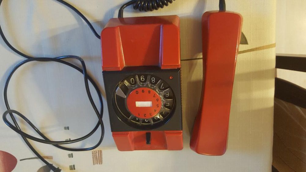 Telefon retro