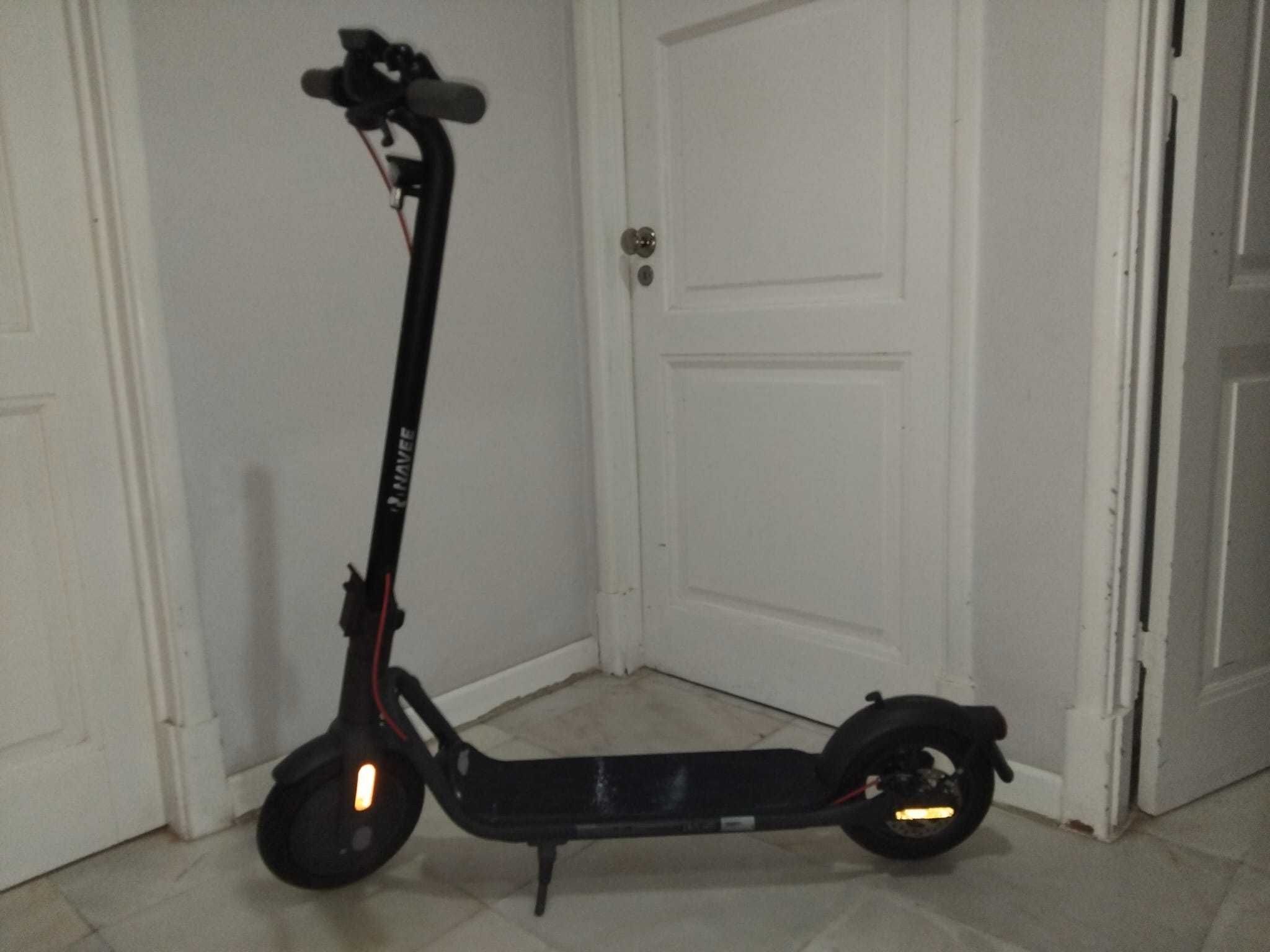 Trotinete Elétrica NAVEE ( 3 anos garantia )