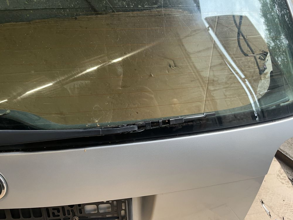 Klapa Tylna tył Passat B5fl b5 LA7W idealna