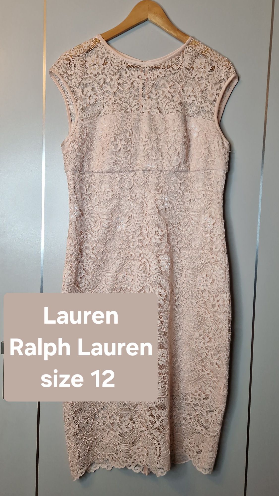 Elegancka sukienka koronkowa na wesele Ralph Lauren