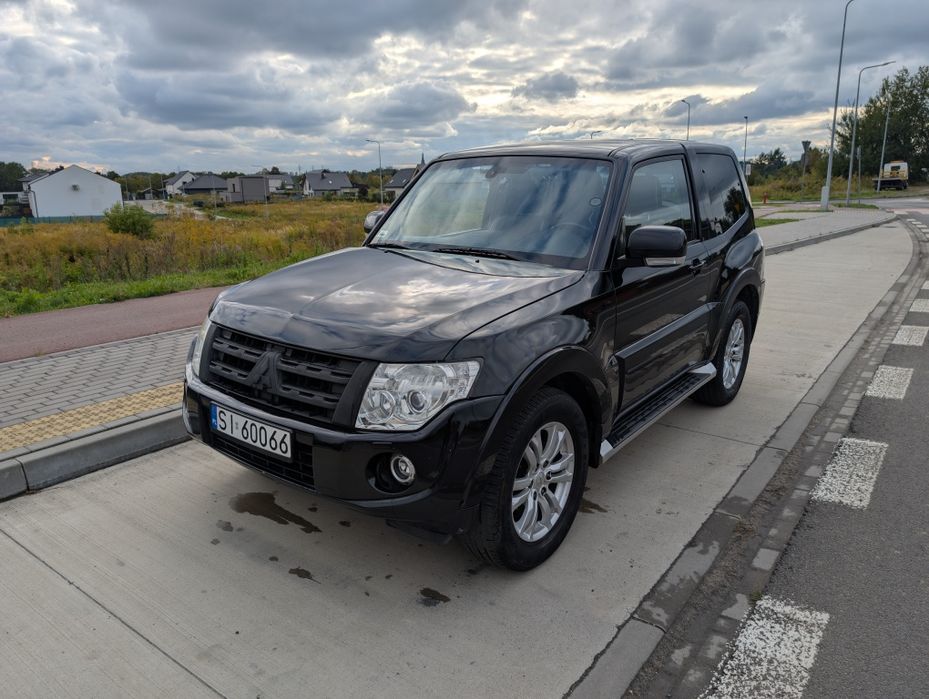 Mitsubishi Pajero IV