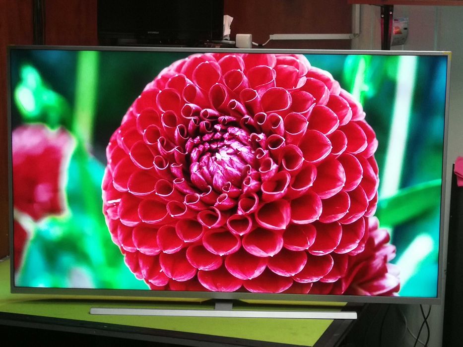 Telewizor Philips 43 cale 4K UHD, Android TV. Ambiliht3 Super stan