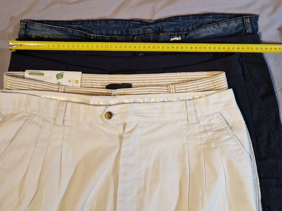 Bermudas calções novos com etiquetas xl xxl
Tananhos: L Xl 2Xl
Número