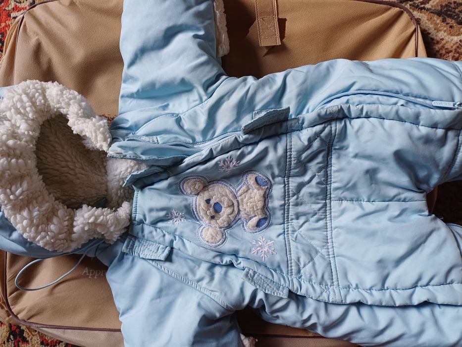 Відам безкоштовно речі і взуття для хлопчика 0м.до 4 років