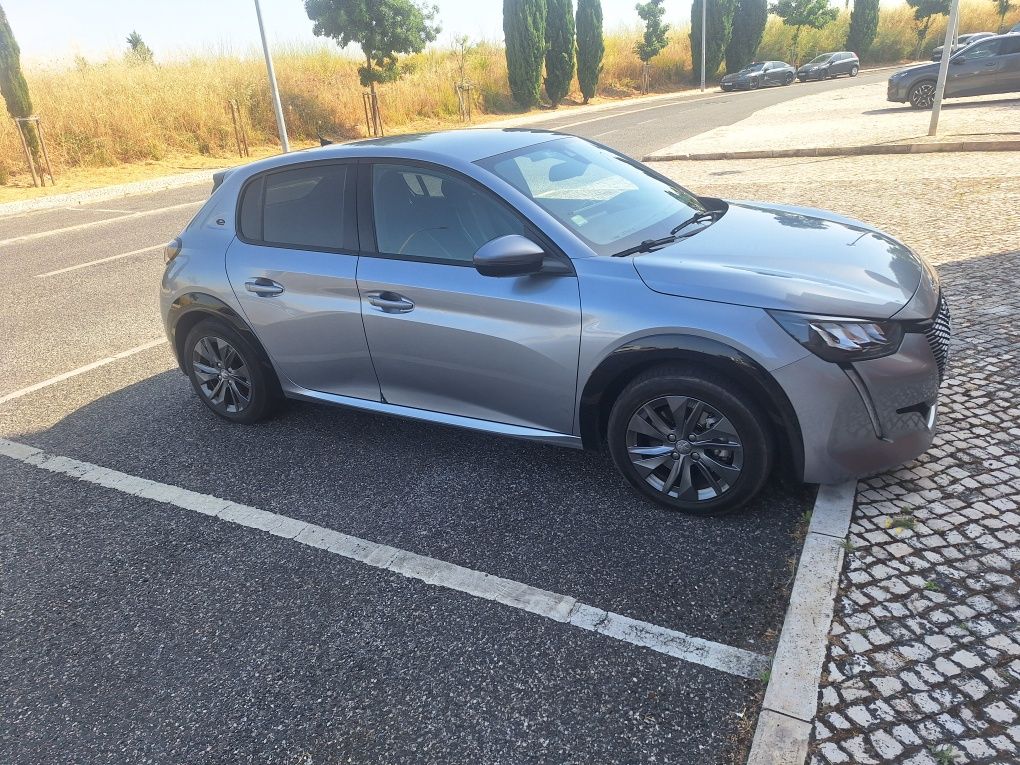 Pegeout 208e Allure 2020