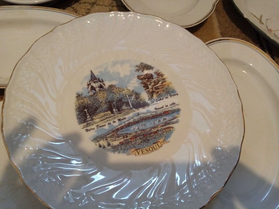 Zestaw białe talerze półmiski uzywane dużo