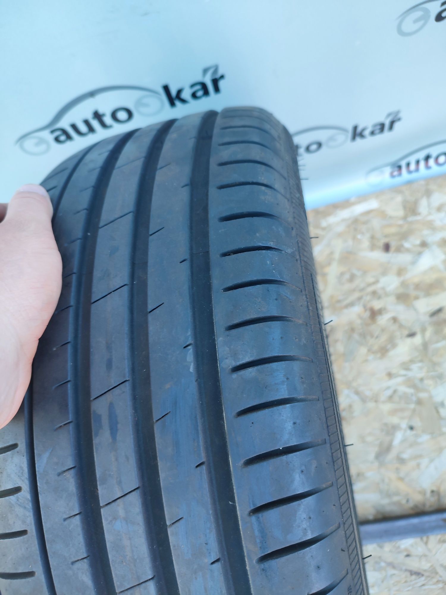 Шини 205/45R16 Apollo стан нових