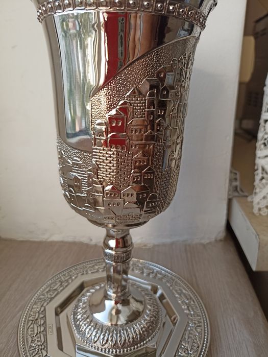 .Чаша для причастя   з Иерусалиму ,з Ізраїля. Потир .