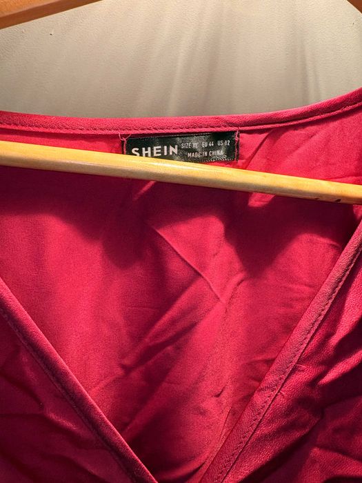 Fuksjowy kombinezon SHEIN