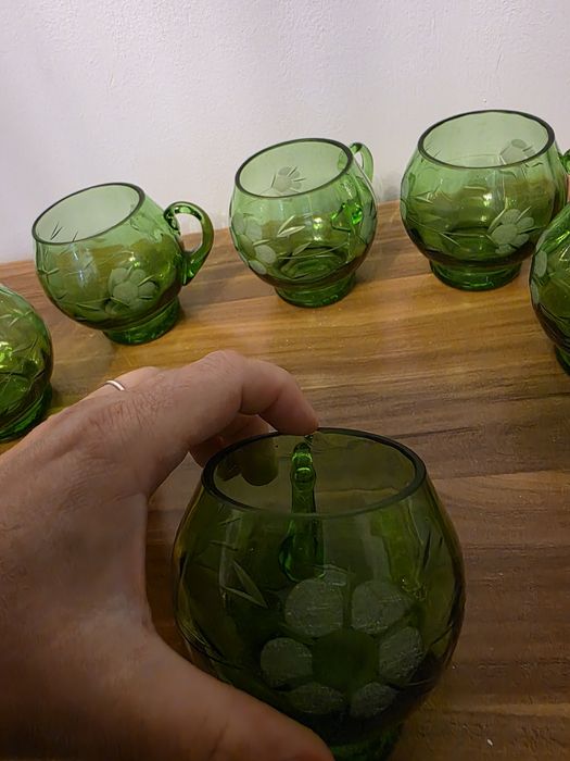 Zielone kryształowe filiżanki 6 szt