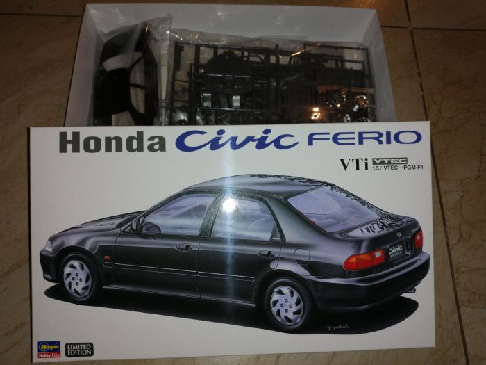 Сборная модель Honda Civic Hasegawa 1/24