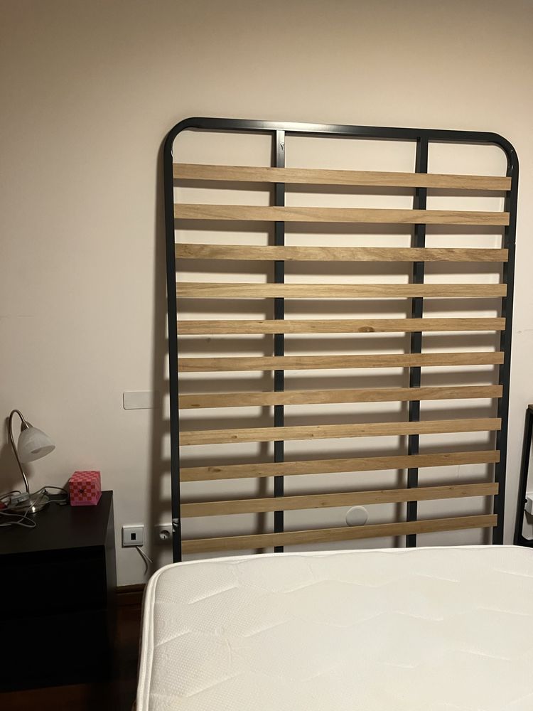 Cama de Casal em Madeira Maciça - Oferta colchão e estrado