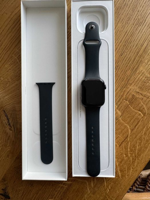 Apple Watch 44mm SE - używany