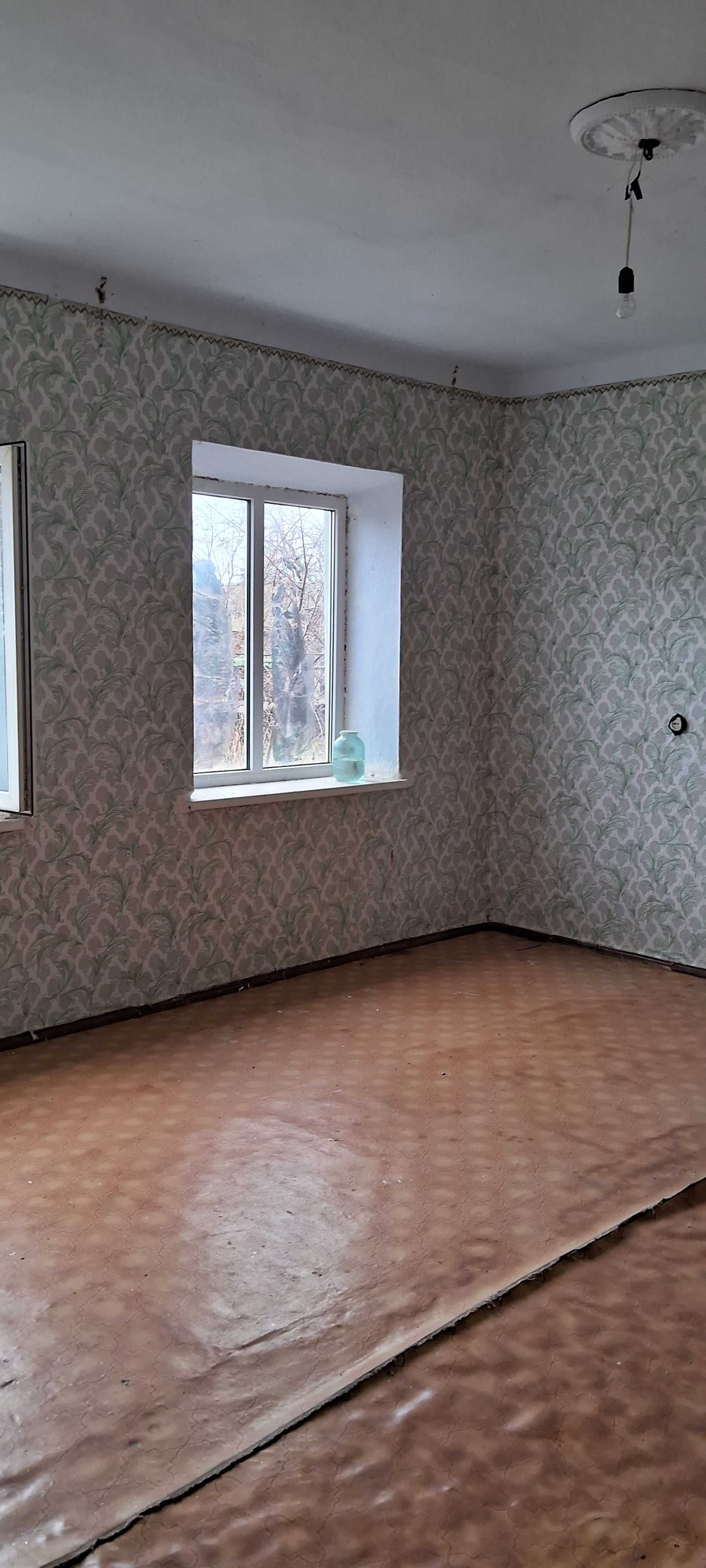 Продам каменный дом в Граданицах
