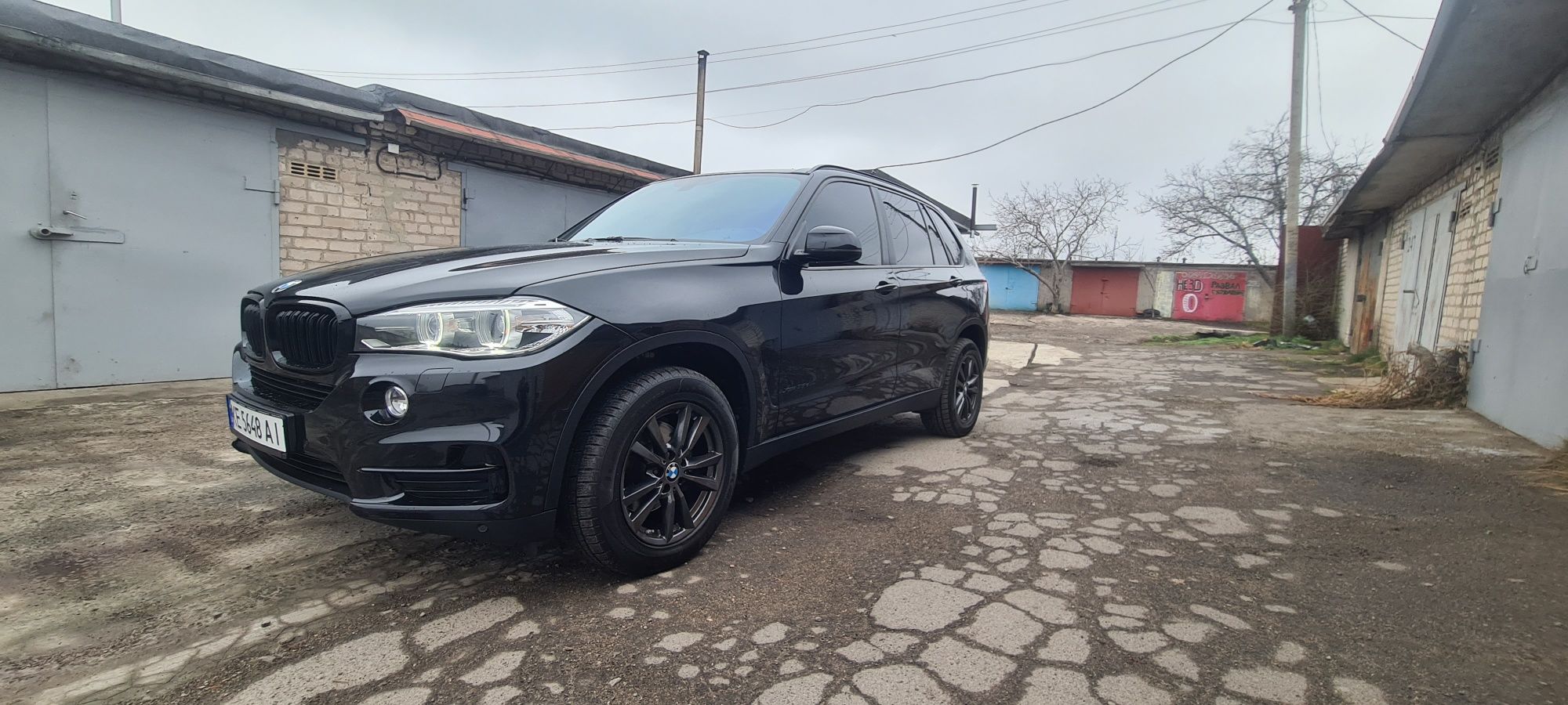 Продам авто BMW X5 F15 3.0d