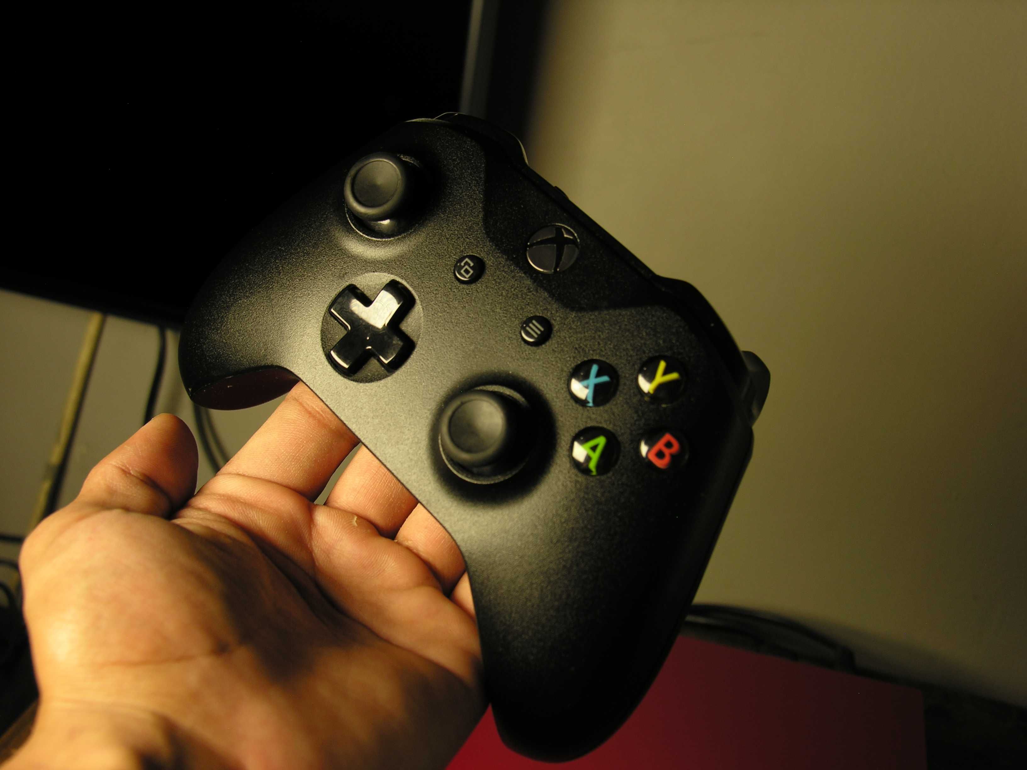 xbox one x em muito bom estado
