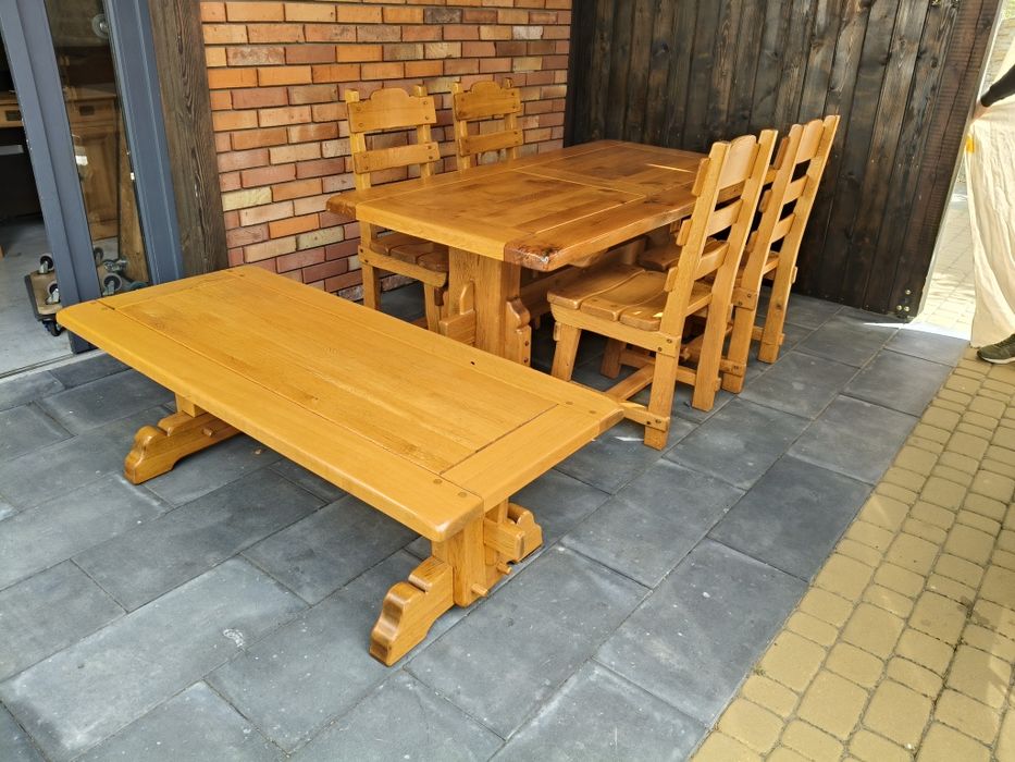 Stół dębowy + 4 krzesła
