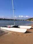 Tornado Catamarã Clássico à venda – com atrelado alemão top!