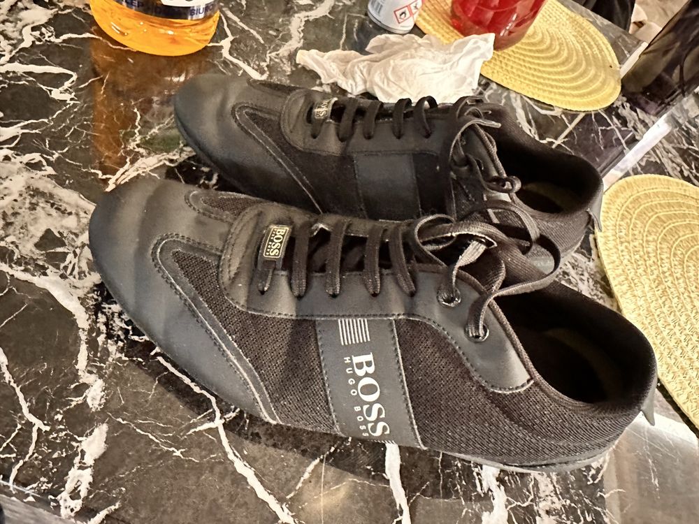 Skórzane buty Hugo Boss