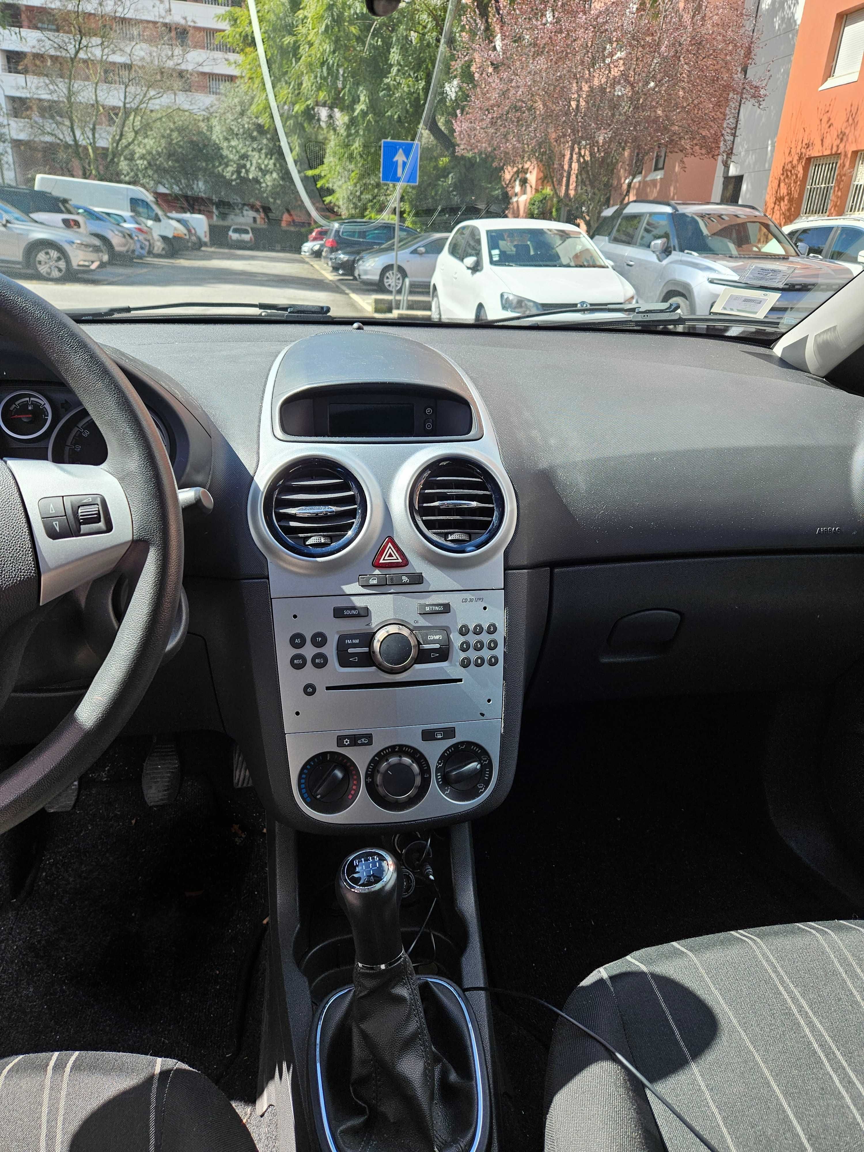Opel Corsa 1.2 Enjoy