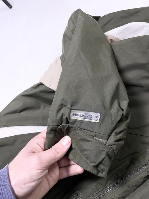 Helly Hansen розмір L ОРИГІНАЛЬНА куртка