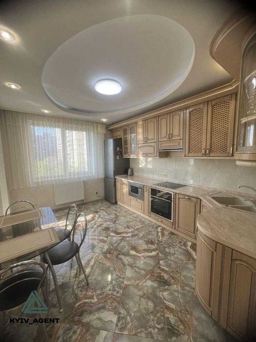 Повноцінна 2-кімнатна 84 м2 ЖК на вул. Ревуцького 9 Закритий двір