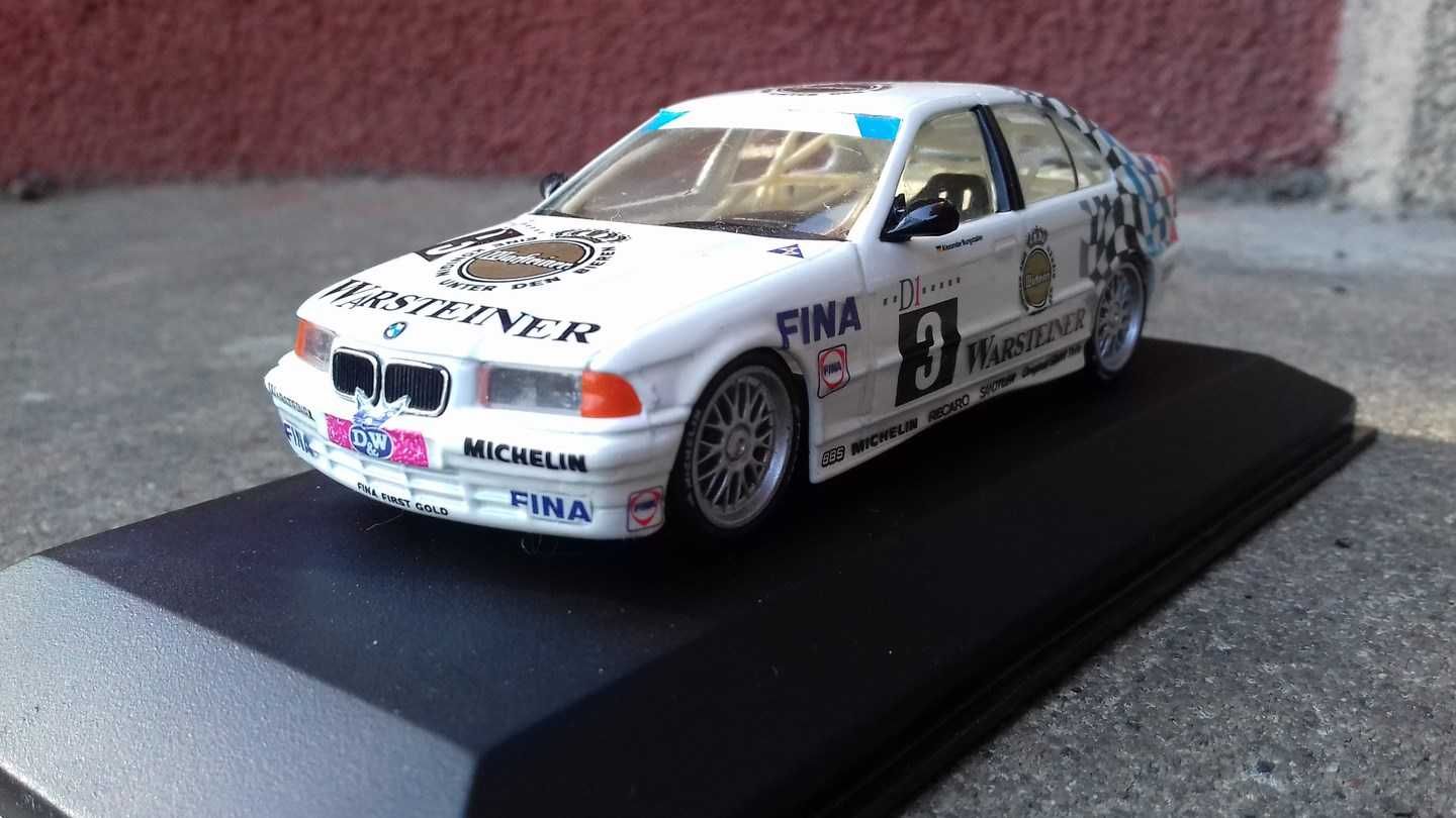 1994 BMW 318i sedan E36 DTM 1:43 Minichamps model samochodu 320