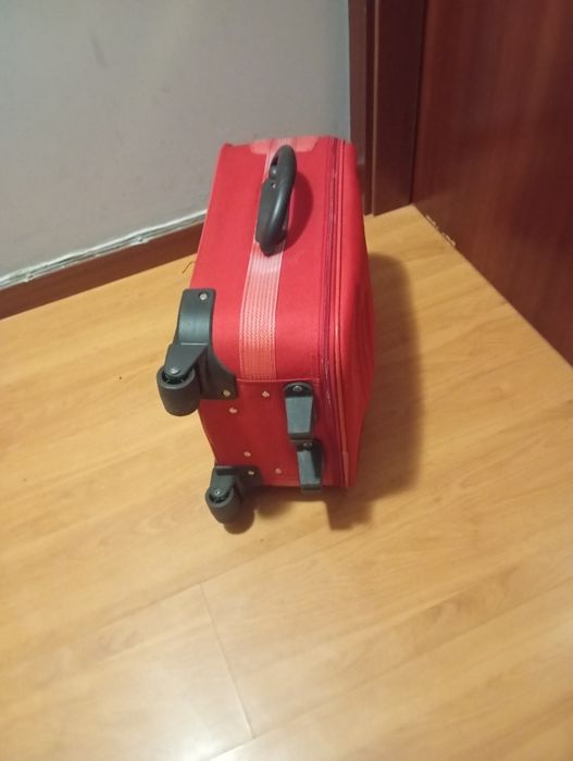 Vendo Mala decabine ou  Saco de viagem