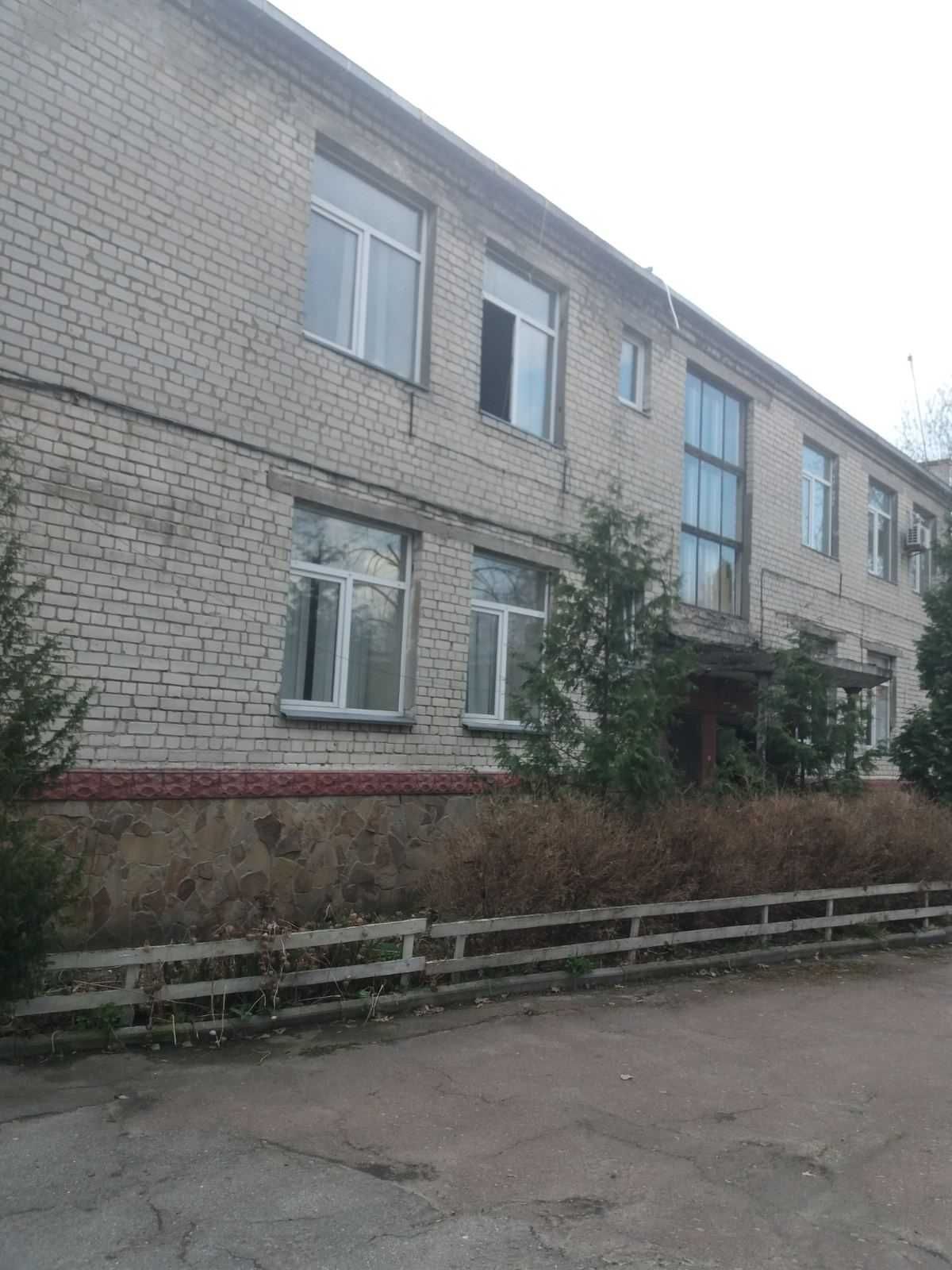 Продаж виробничих приміщень (можливо окремими частинами) м.Чернігів