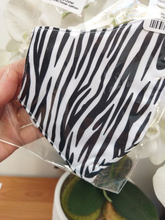 Защитные маски на лицо