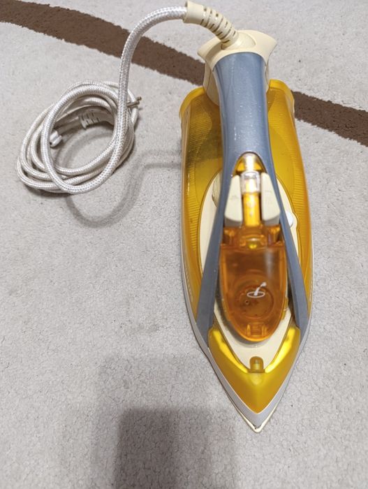 Праска Phillips 2300w