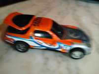 Carrinho em ferro Mazda com 14cm