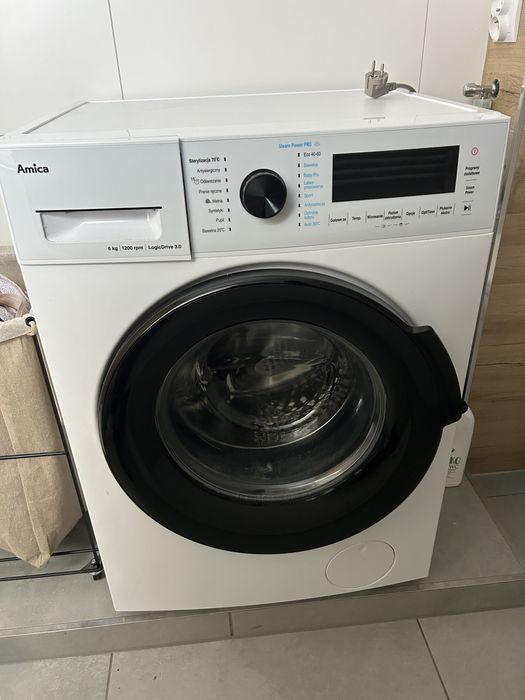 Zestaw mebli kuchennych ze sprzetem pralka indukcja lodówka piekarnik