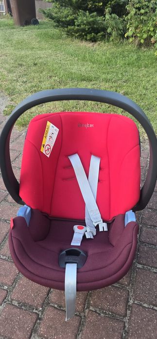 Fotelik samochodowy z bazą Cybex Aton B i-Size 0-13kg