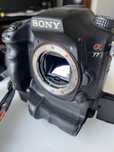 Sony A77V - z GPS i gripem (75 tys. zdjec)