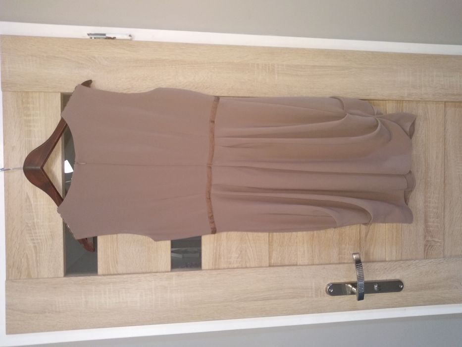 Sukienka bombka kawa z mlekiem