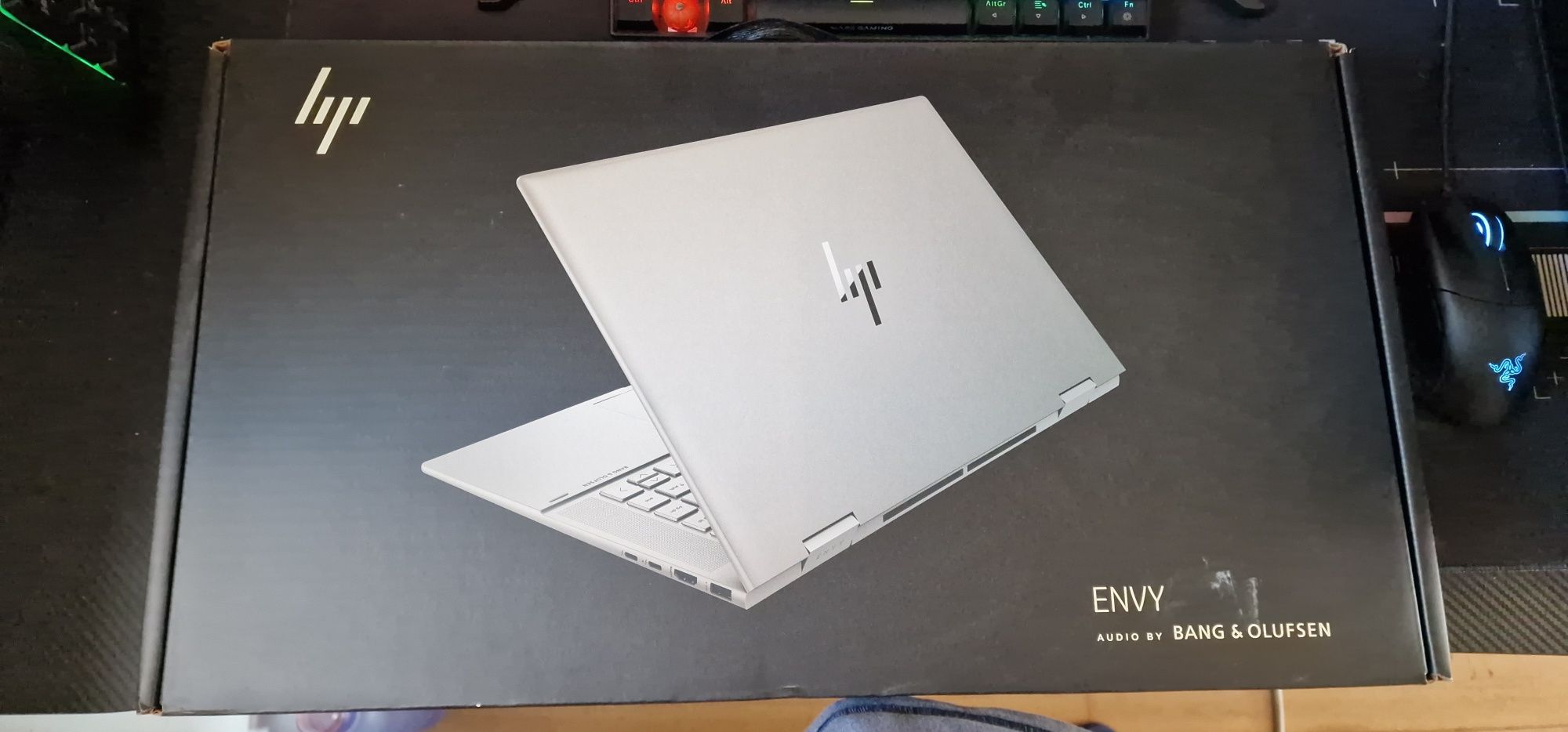 Portatil HP Envy X360 I7-1260P