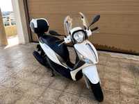 Piaggio Medley 125s